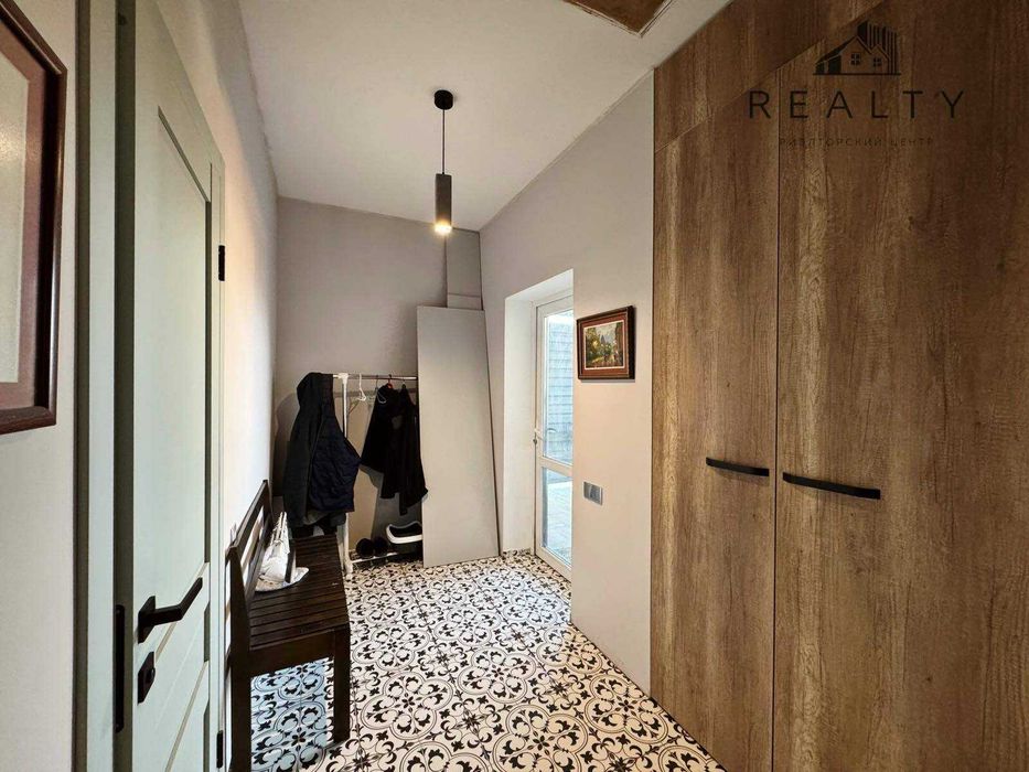 Новий будинок в Хортицькому районі. Ремонт 2024року (22-350-285)