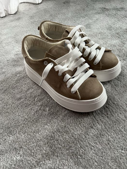 Buty damskie ns podwyszczeniu