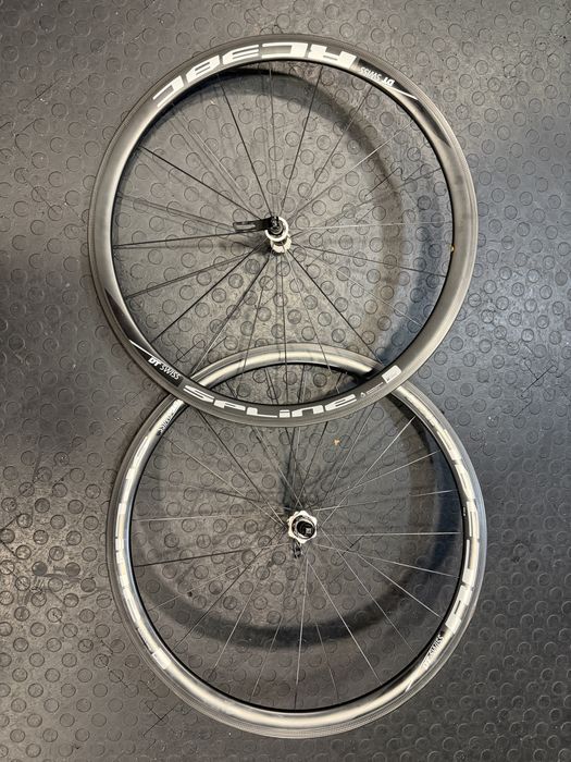 Bicicleta de estrada -Rodas em carbono