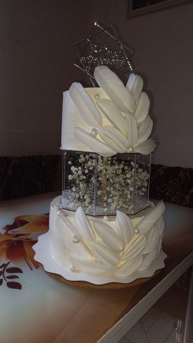 Торти на день-народження.