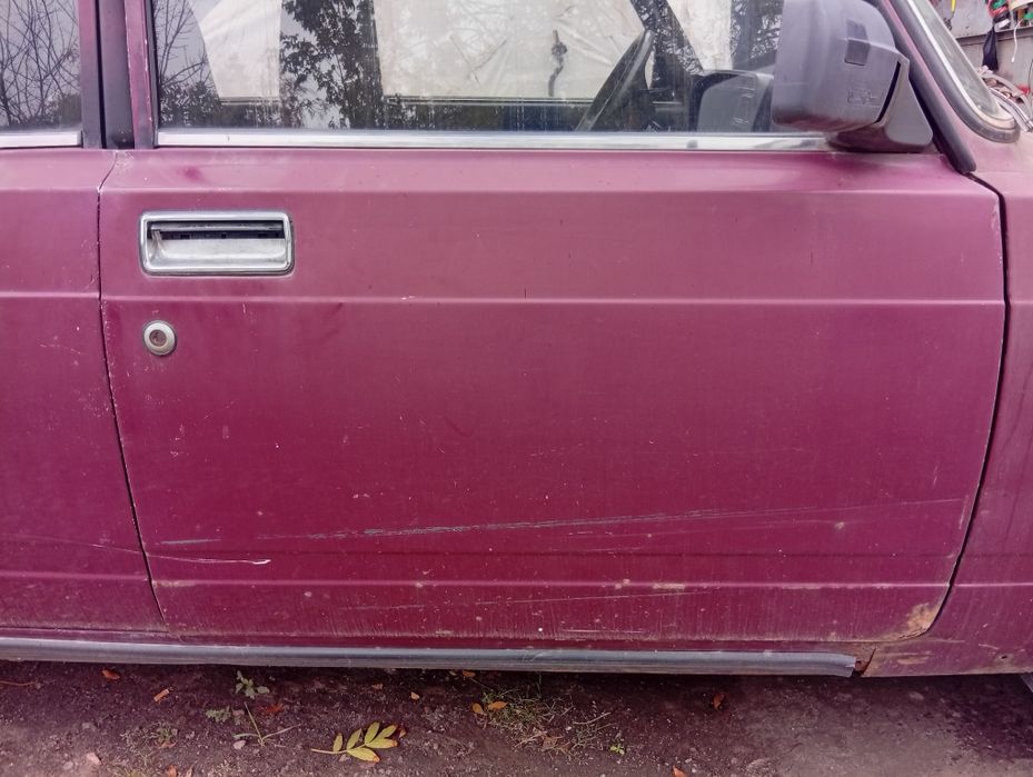 Продам двері ваз 2107 розбор.