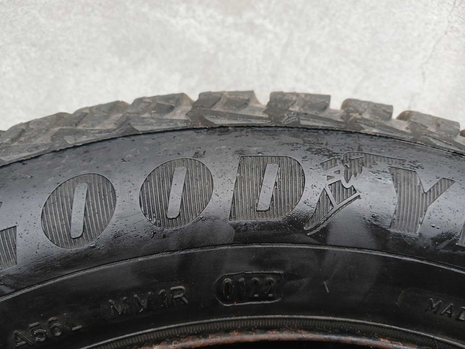 Продам Зимові шини R14