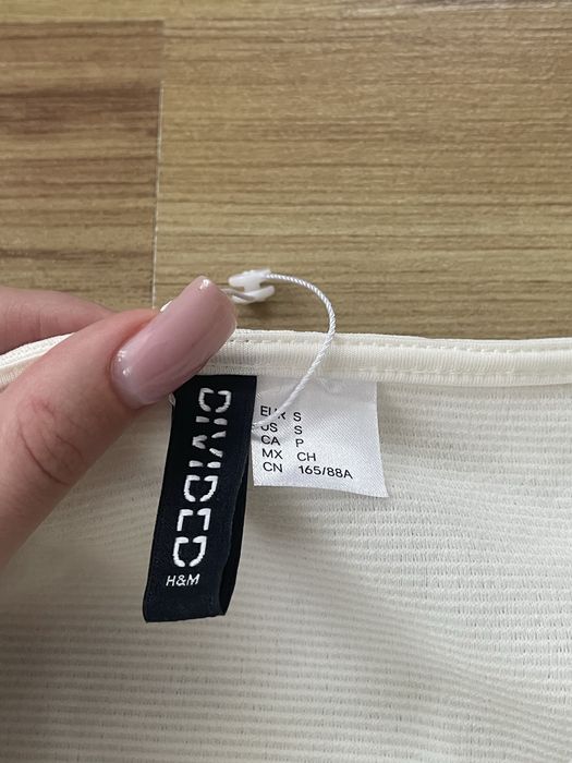 Неймовірна  коктельна сукня плаття платье H&M