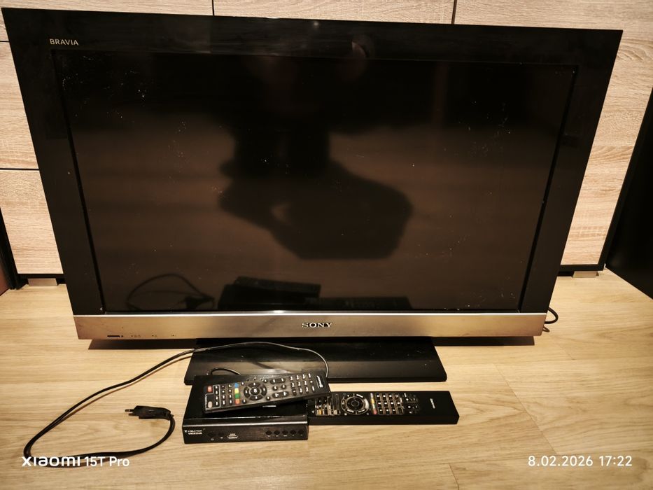 Okazja Dwa telewizory  Sony Bravia i Toshiba NIE WYSYŁAM