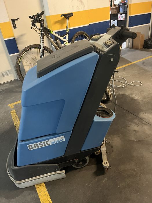 Maquina lavadira aspiradora Fimap