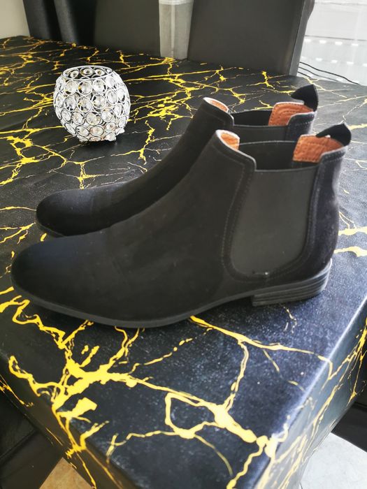 Botas Chelsea C&A Tamanho 41