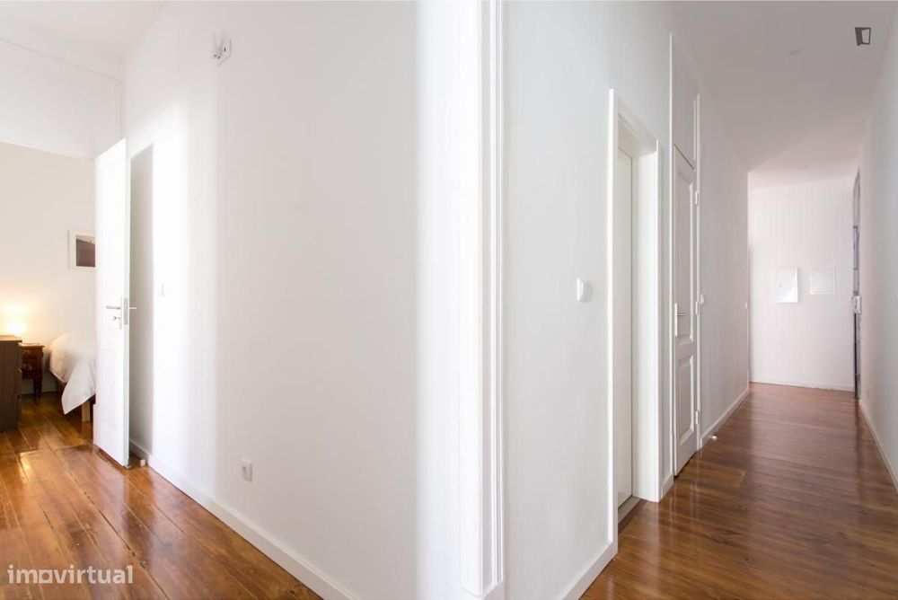 Quarto - localizado em Anjos Lisbon