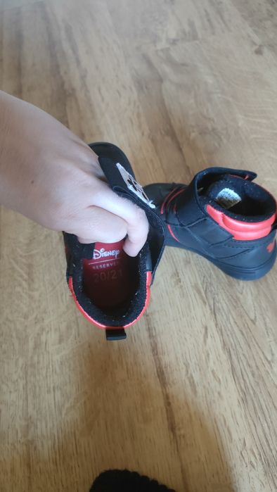 Zestaw komin czapka buty myszka miki