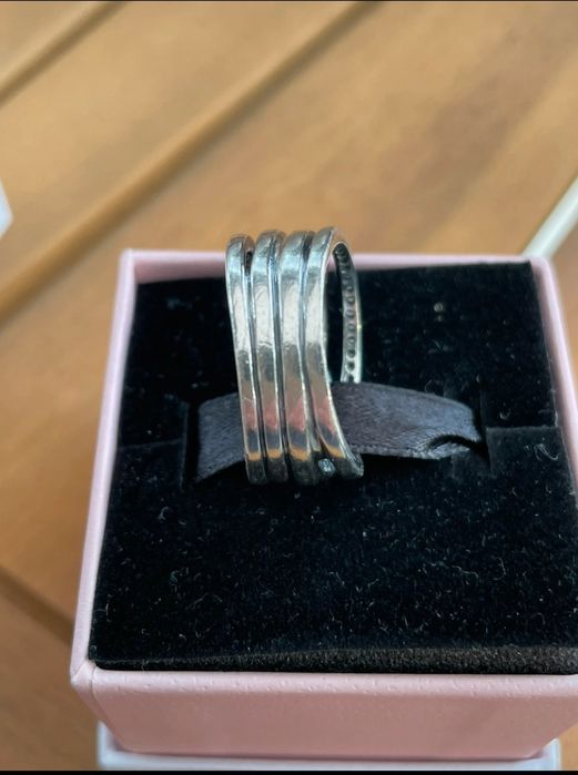 Pandora anel com zircónias