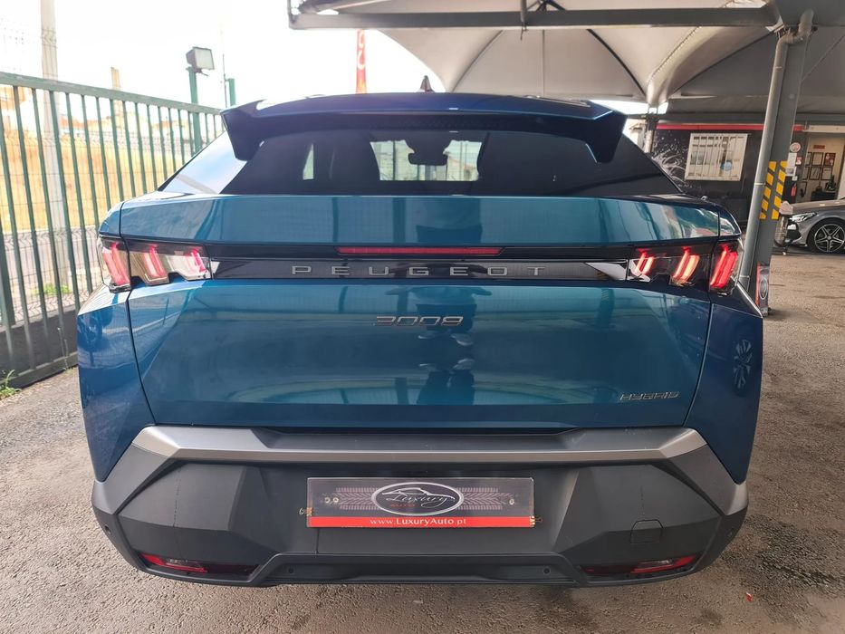 Peugeot 3008 1.2 Hybrid Allure e-DCS6