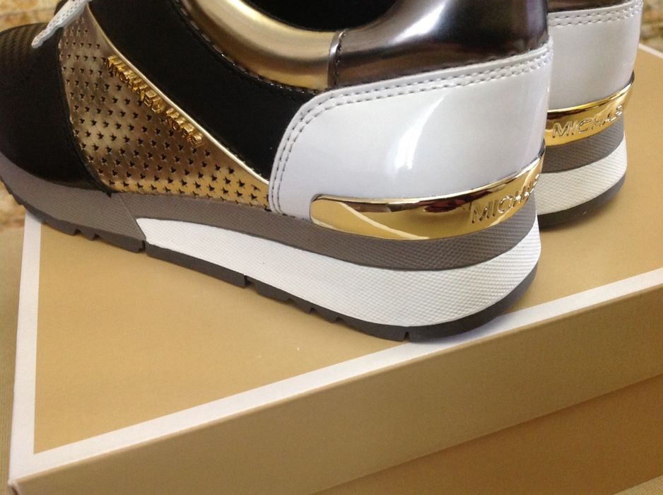 Кроссовки Michael kors