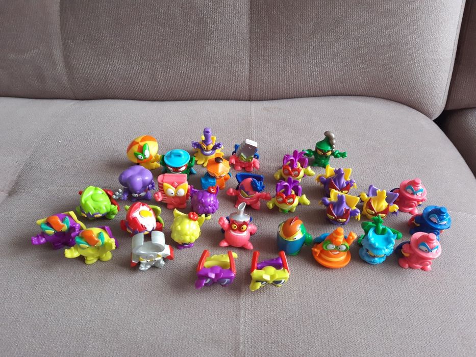 Super zings seria 4 figurki