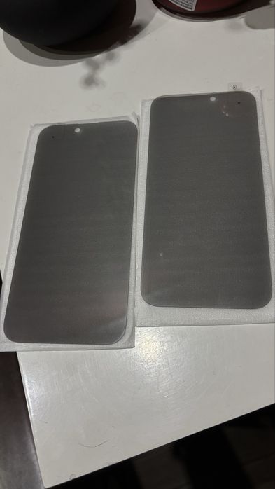 Захисне скло антишпигун на iphone 16 plus