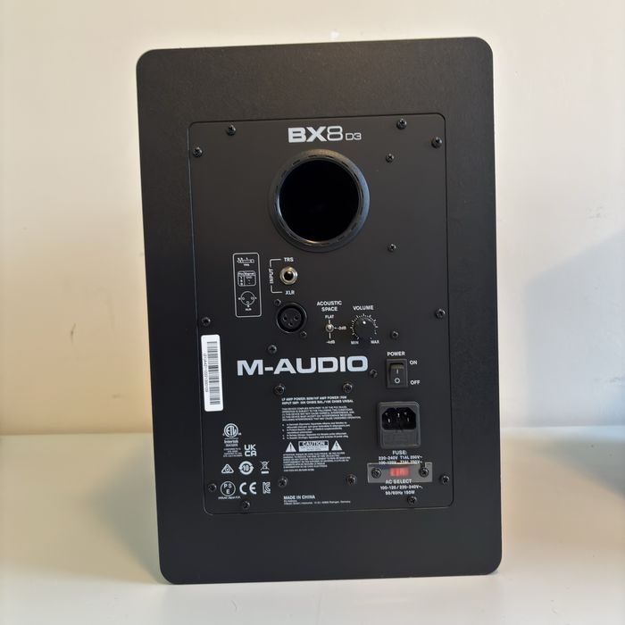 Monitory studyjne m audio bx8 d3 plus statywy