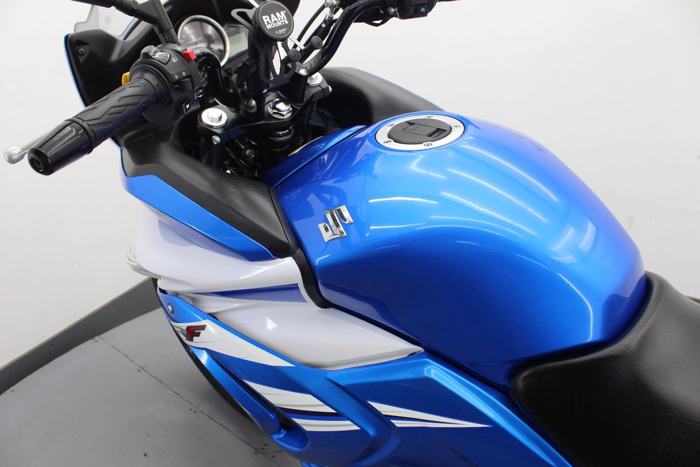 Suzuki GSR 250F 2017