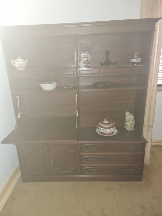 Móvel Antigo em Madeira