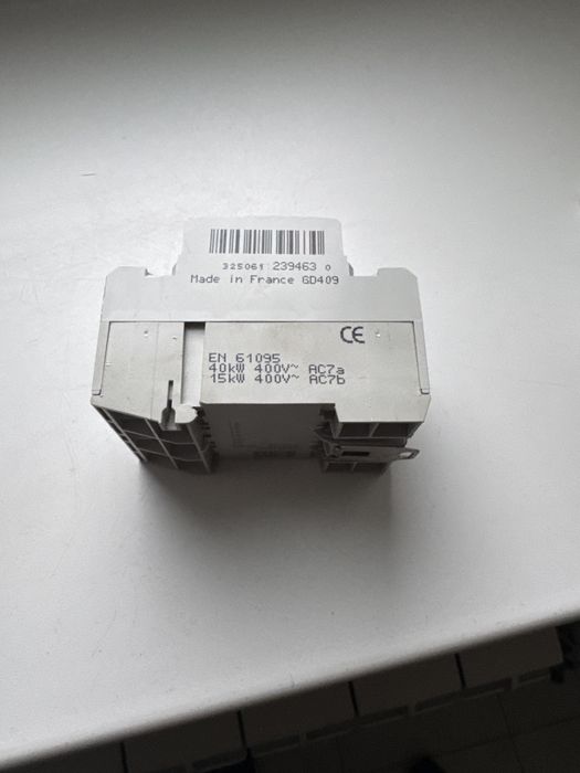 Контактор модульний Hager ES 463