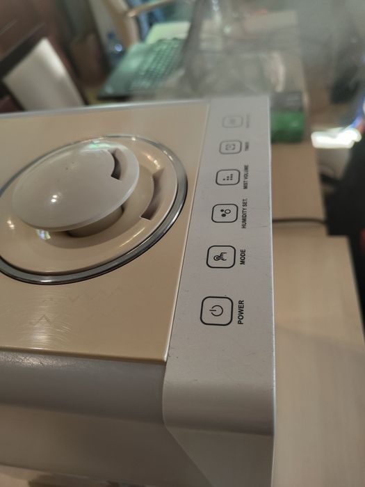 Nawilżacz HB UH1100W