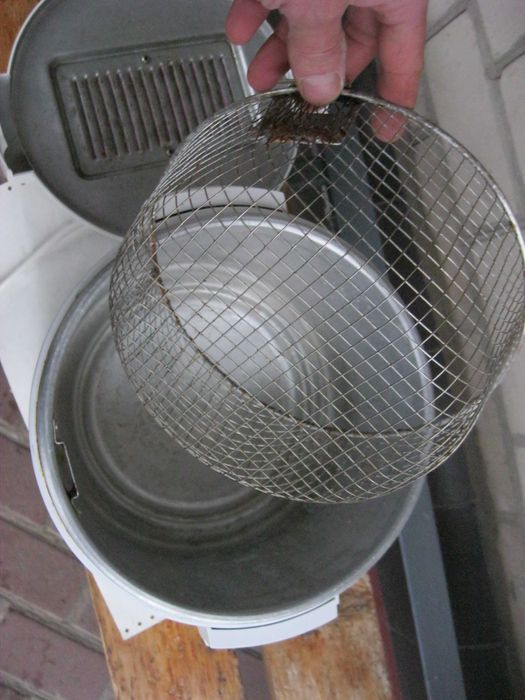 Продам фритюрницу Moulinex