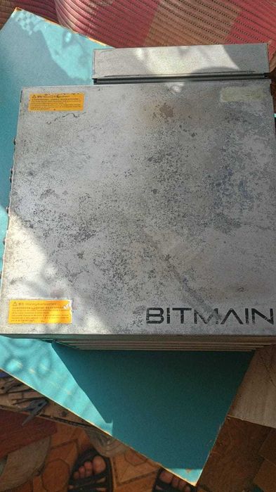 Блок питания от Antminer T17