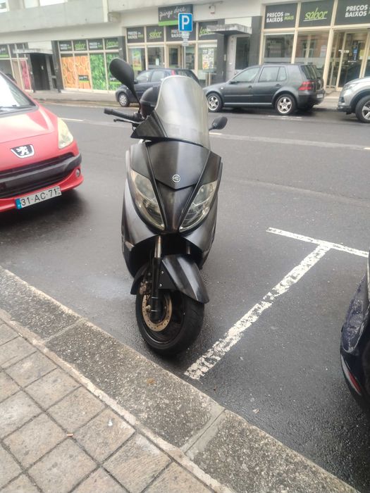 Vendo moto keeway silverblade 125 acabada de sair da oficina