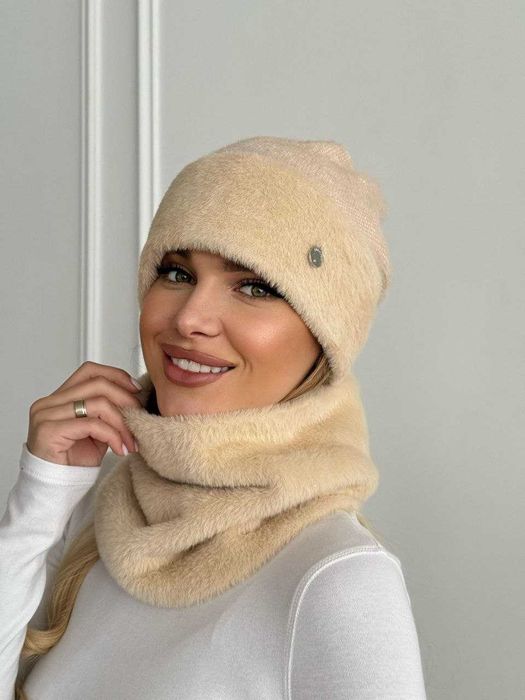 Комплект  шапка і бафф з еко хутра альпака