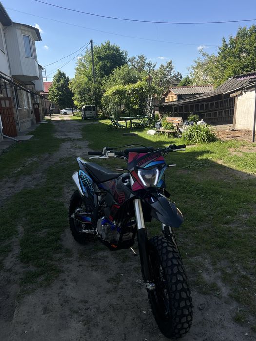 Geon gnx k23 nb motard ( терміново)