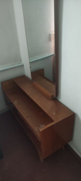 Зеркало антикварное