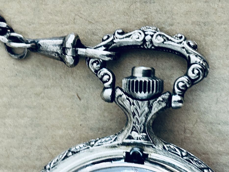Relógio de Bolso Ascot "Hunter" – Calibre Suíço Unitas 498 – 17 Rubis