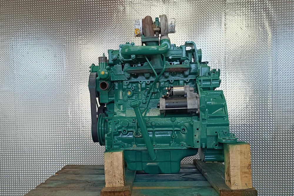 Remont silnika Volvo D5D do koparki, ładowarki, równiarki