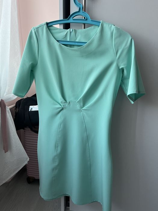 Mietowa sukienka damska