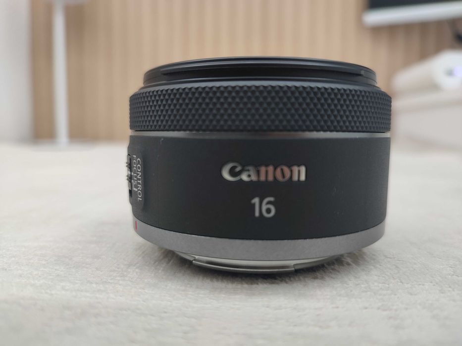 Lente canon RF 16mm 2.8