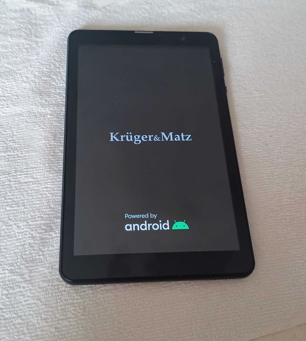 Tablet 8 Kruger Matz etui zestaw