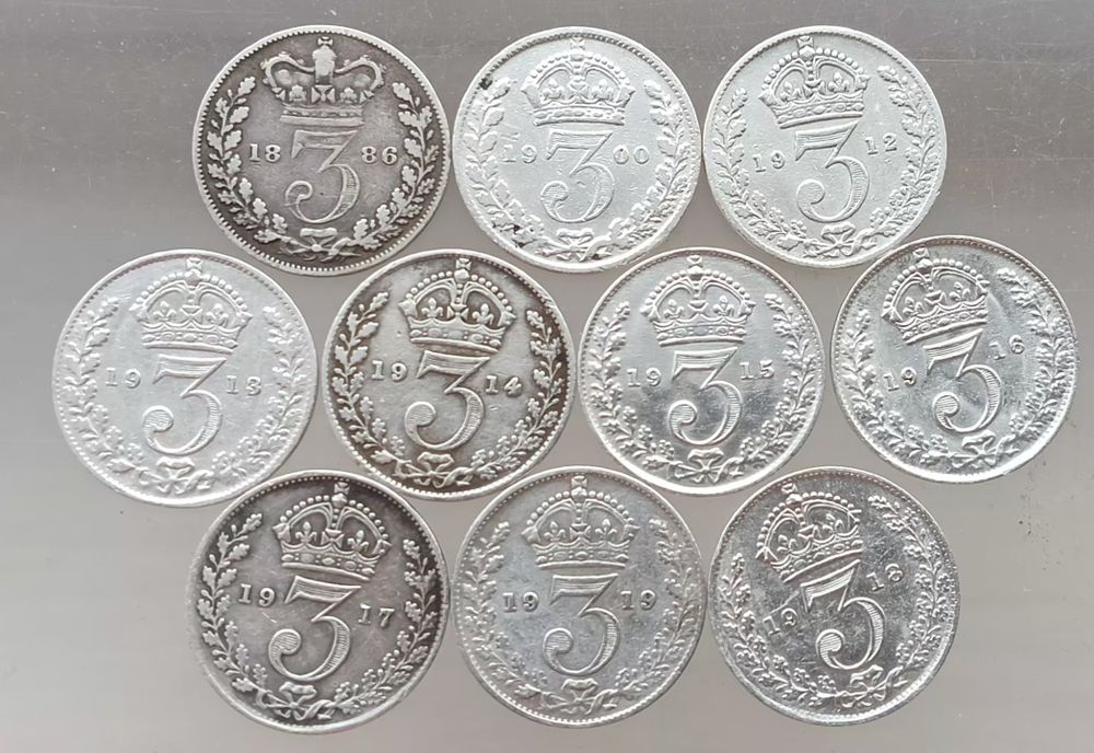 Продам 3 пенса Британії 10 штук срібло
