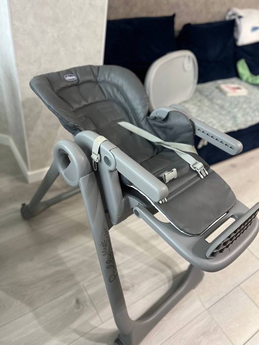 Продам крісло для годування chicco magic relax