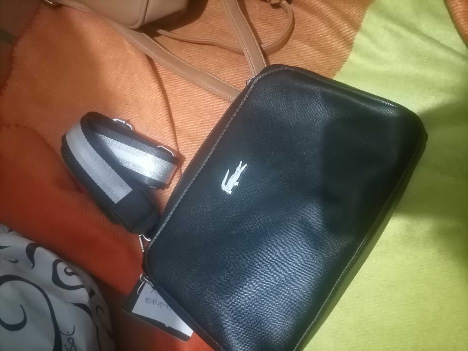 Mala preta lacoste