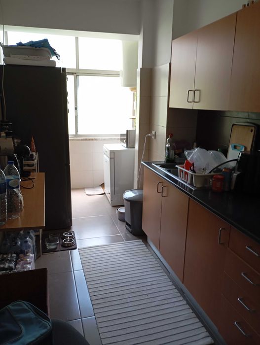 Apartamento T1 Junto da Estação do metro de Odivelas
