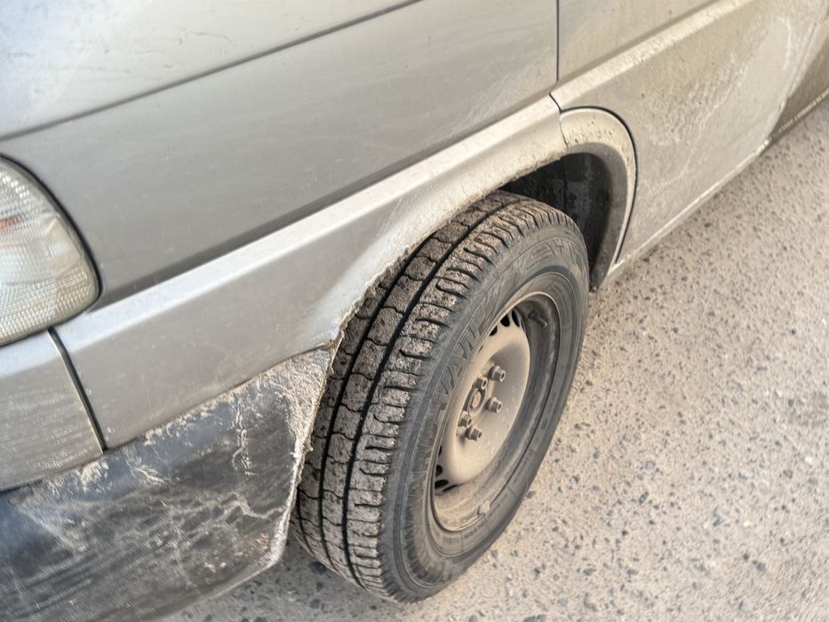 Volkswagen T4  1999 2.5tdi 65 KW