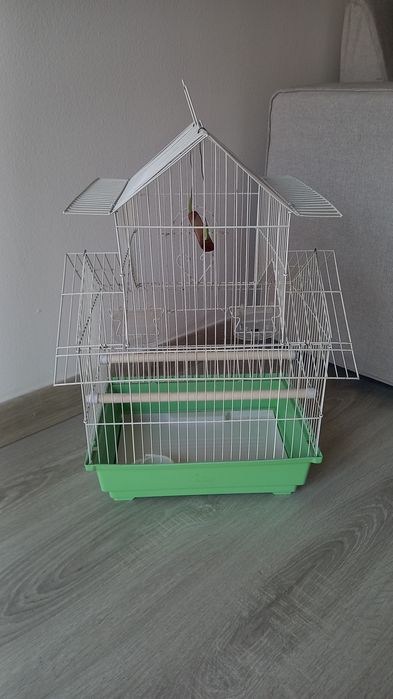 Gaiola pássaros com poleiro