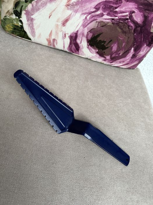 Corta bolo tuppeware