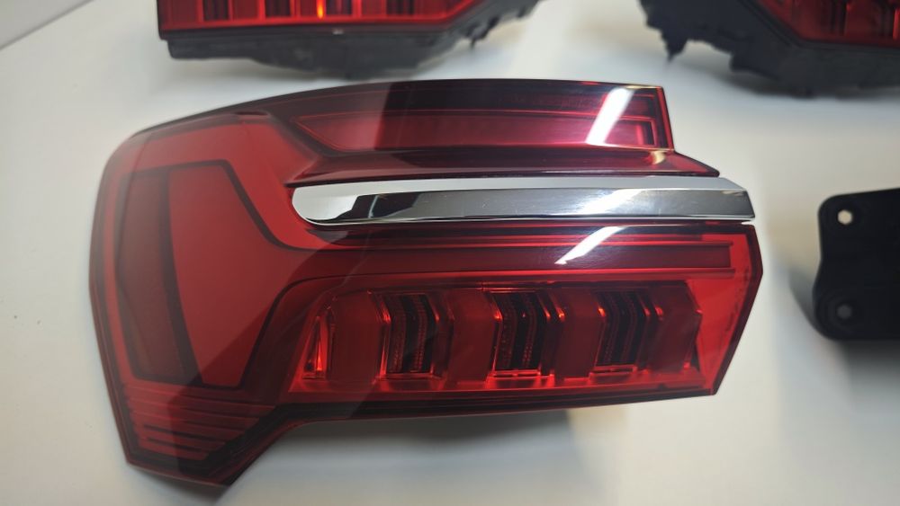 Komplet lamp, lampa tył Audi A6C8 sedan Matrix  Europa