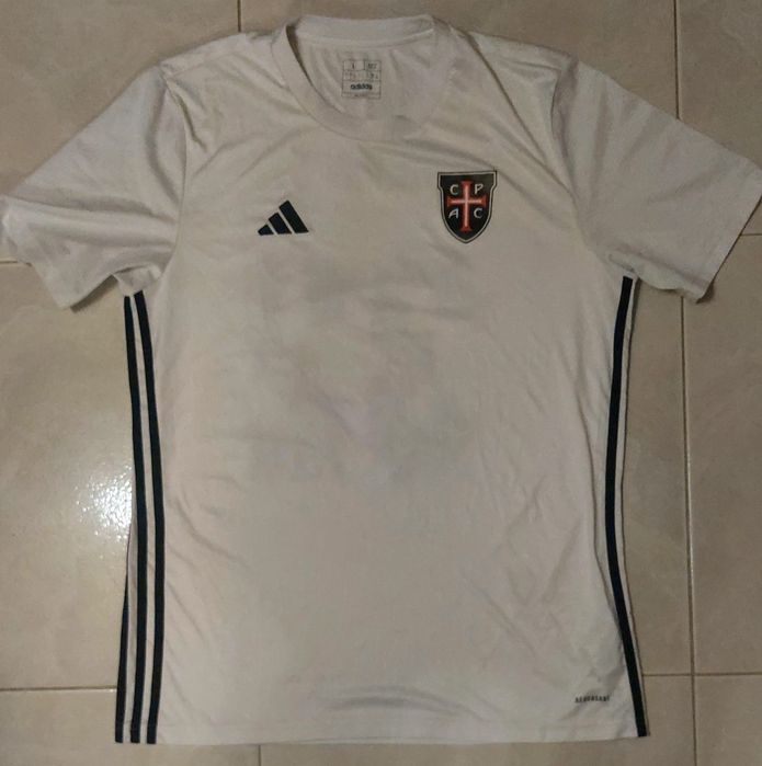 camisola do Casa Pia Branca