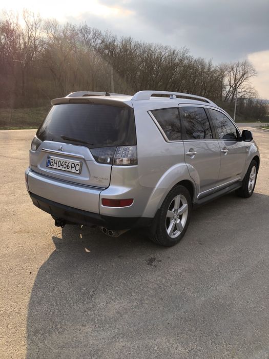 Mitsubishi  xl.
