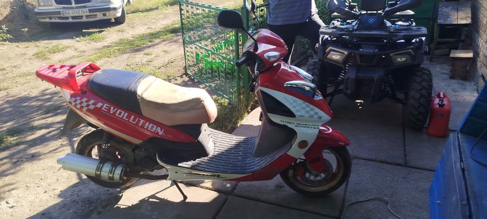 Продаю скутер 80 кубовый обмен