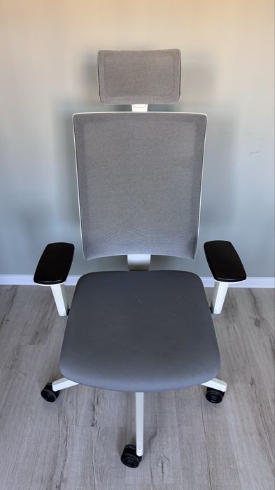 Ergonomiczny fotel biurowy