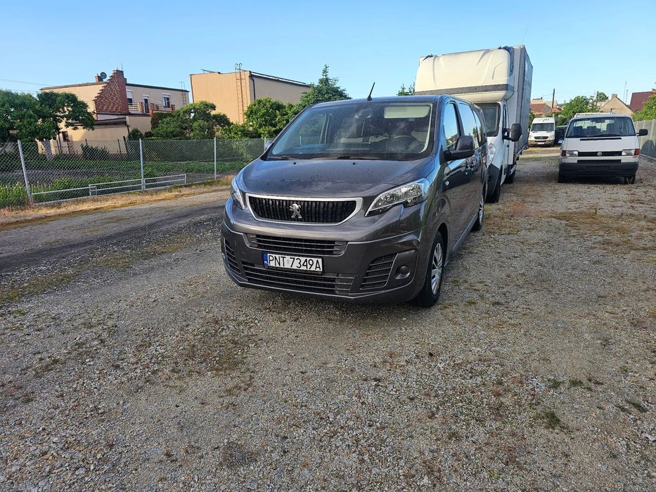 Peugeot Traveller Peugeot Expert Traveller