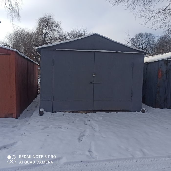 Продам або здам в аренду гараж