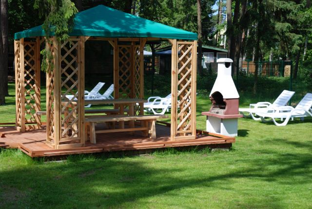 Domki z BALI nad Morzem. POBIEROWO Noclegi i Wczasy.