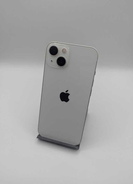 Smartfon iPhone 13 128GB biały stan: A bateria: 88% gwarancja