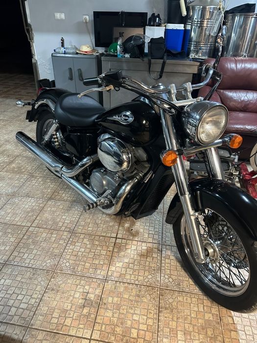 Honda Shadow VT750 – 1999 | 36.000 km | Excelente Estado